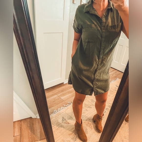 Button down dress - Picture 2 of 5